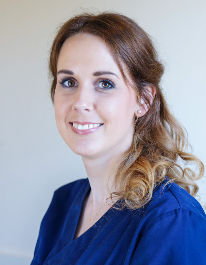 zahnarztpraxis_vreden_kovermann_lupfer_leifkes_gehlhaar_teamfoto_12 Stefanie Levers